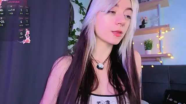 Chat XXX en directo de TristaRoht