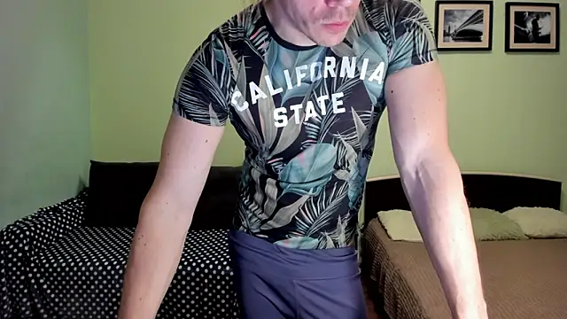 AlansonofDaddyのライブXXXチャット