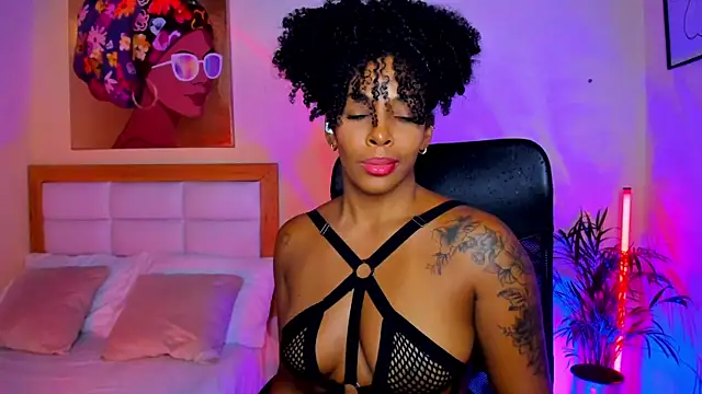 AitanaBrown_ 现场XXX聊天