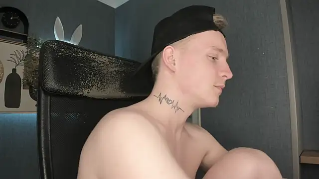 AlexxSweet live XXX chat