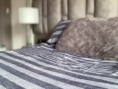 alexandergrey760886 Show Webcam