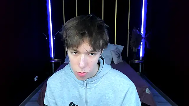 عرض كام MarkBranston