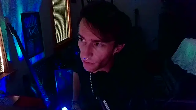 LEVIATHANX666 Show in webcam