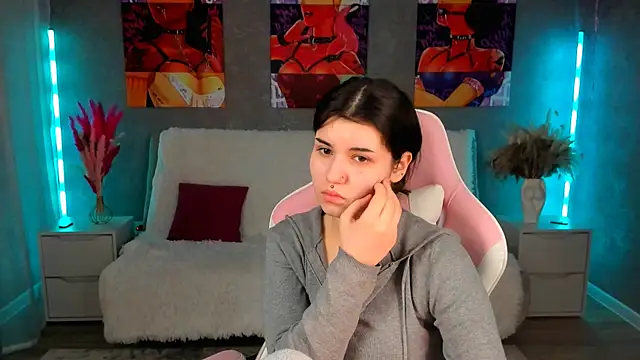 Chat +18 de AnoraDark ao vivo