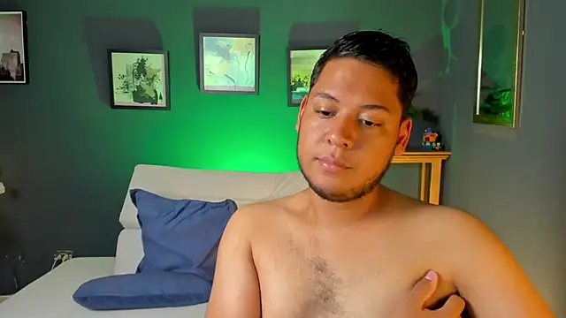 Pokazy przed kamerką – Akon_2XXX