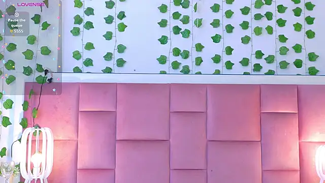 Chat +18 de kaily_sweet1 ao vivo