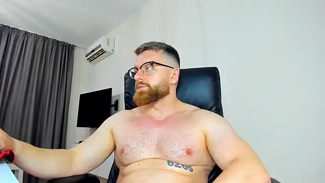 XXX chat uživo modela Findom_guy