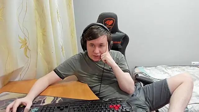 iliaskrislove Webcamshow