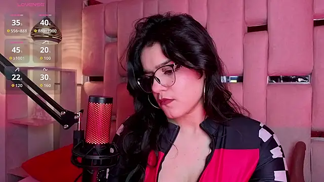 แชท XXX สดของ ValerieKay_