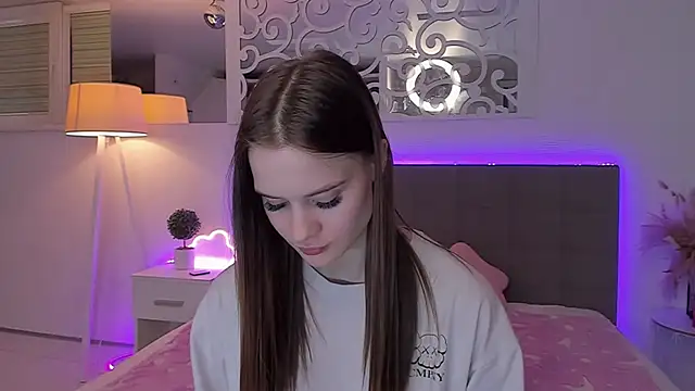 แชท XXX สดของ LuisaClover