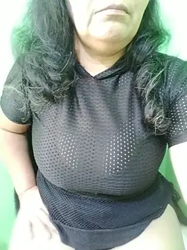 Chat +18 de Amarantha25 ao vivo