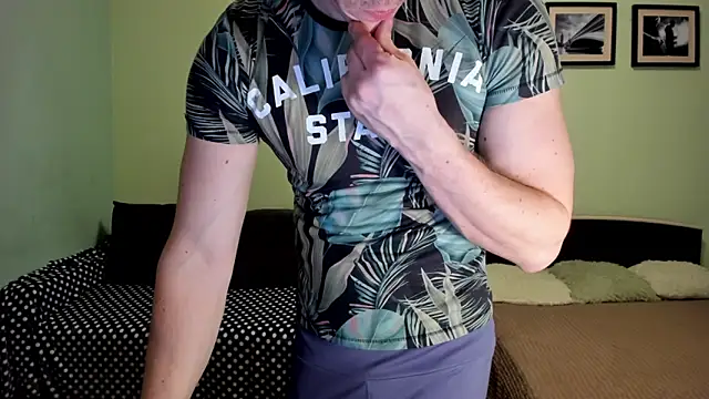 AlansonofDaddy Show Webcam