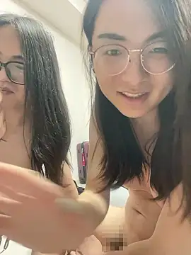 MioyokaRico Webcam show