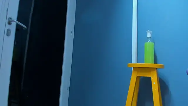 Živý XXX chat luly_dreams