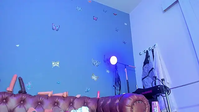 Kaira_mosse Adlı Modelin Canlı XXX Sohbeti