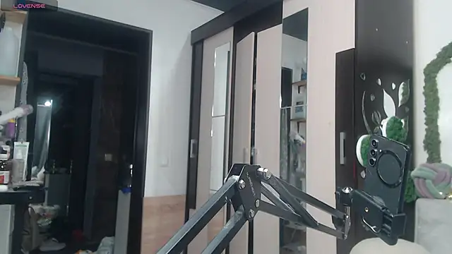 scyrim2 Chat XXX live