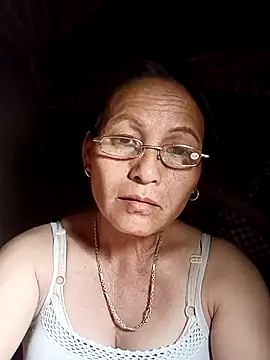 Chat XXX en directo de Cucci07