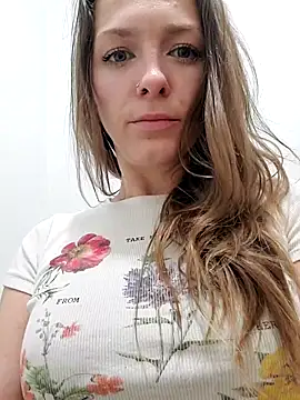 Bakedroll333's Webcam Show