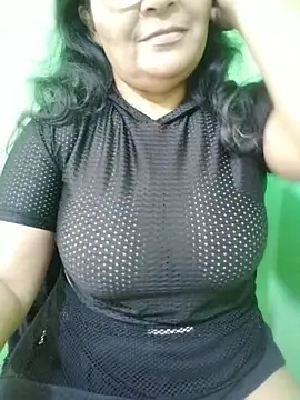 Amarantha25's Live XXX Chat