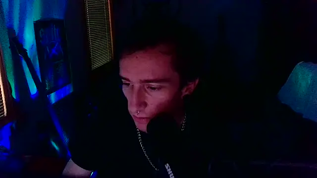 LEVIATHANX666: вебкам-шоу