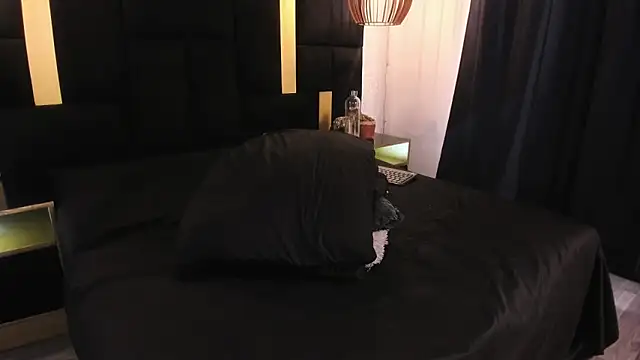 XXX chat uživo modela Lucio__Fox