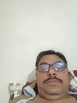 عرض كام Srmotrs