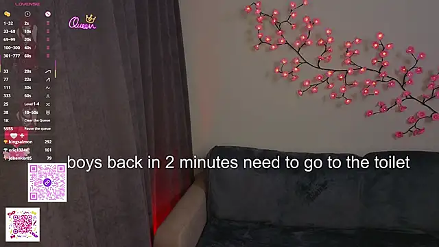 دردشة ElsaDivine الجنسية المباشرة