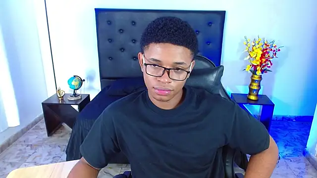 liiam3's Webcam Show