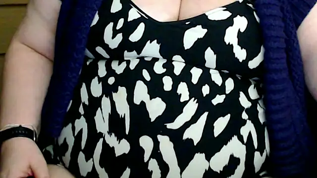 XXX chat uživo modela mayasmith