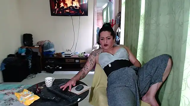 Pertunjukan Kamera Web Sashaferrari2000