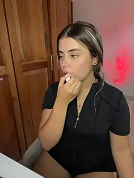 Miss_valeriaan Live XXX chat