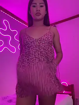 Princessaprilxxxのウェブカメラショー