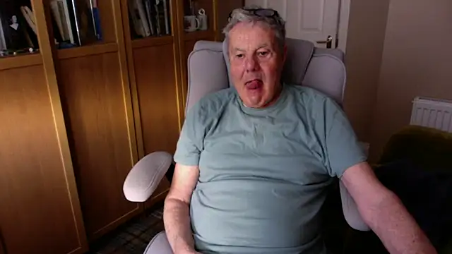 Oldpistolpete 网络视讯表演