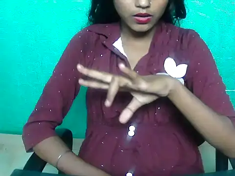 HotsurbhiのライブXXXチャット