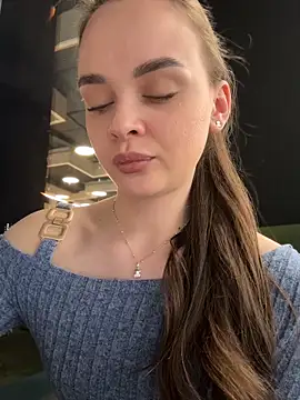 XXX chat uživo modela KristiRich