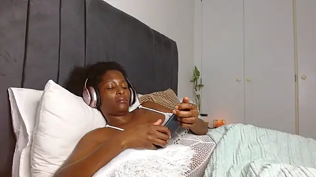 SoftRoseen Live XXX chat