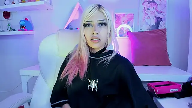 Chat +18 de nemesis_castel_ ao vivo