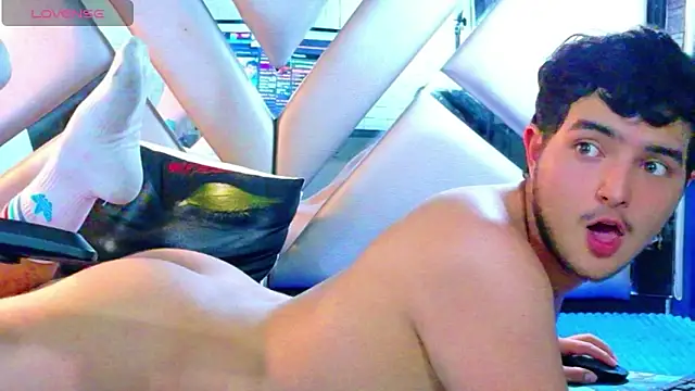Oliver_Jamees Webcam-Show