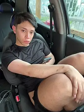 Noah-ledom's Live XXX Chat