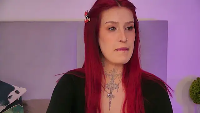 ElisMuse Chat XXX live