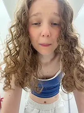 عرض كام outside_rosy