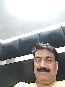 Killinginstinct8395 在線直播表演