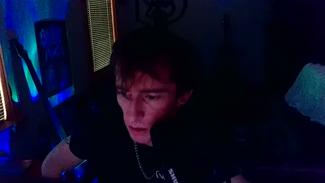 Pokazy przed kamerką – LEVIATHANX666