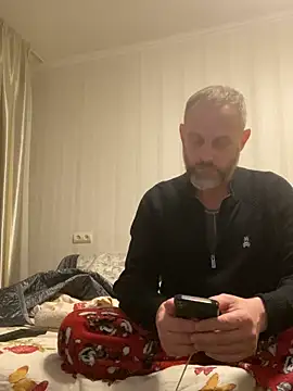 Frosl: вебкам-шоу