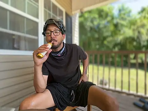 Czat XXX na żywo – ThrowedWorldWide