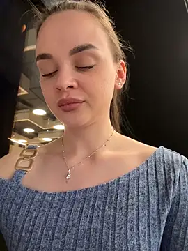 دردشة KristiRich الجنسية المباشرة