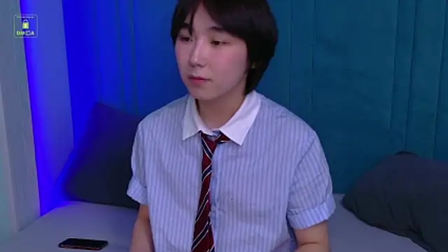 Show modela HeejinWang na web-kameri