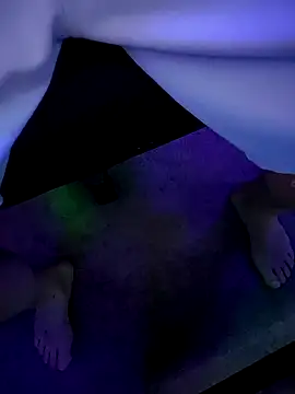 chronic_vibez's Live XXX Chat