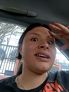 Chat XXX en directo de yessica_gomez01