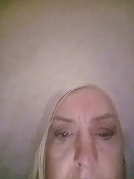 Julia20X Show in webcam